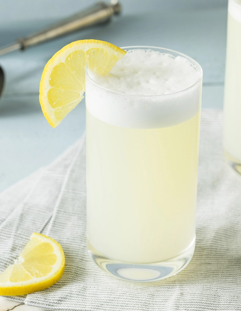Gin Fizz Cocktail Drink